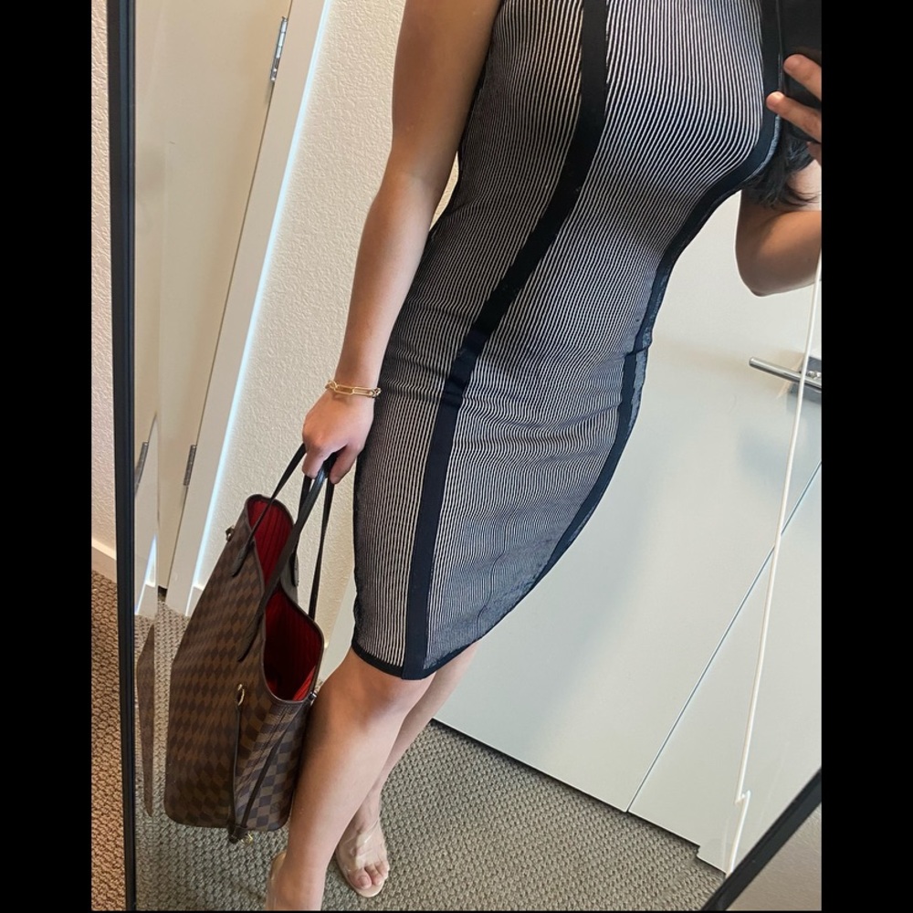 Long fitted striped stretchy dress